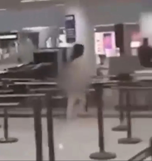 สาวแก้ผ้า สาวแก้ผ้า