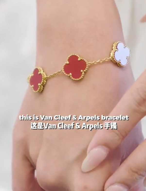 หนุ่มถามแฟชั่นคนเดินเที่ยวแต่งตัวเท่าไหร่ หนุ่มถามแฟชั่นคนเดินเที่ยวแต่งตัวเท่าไหร่