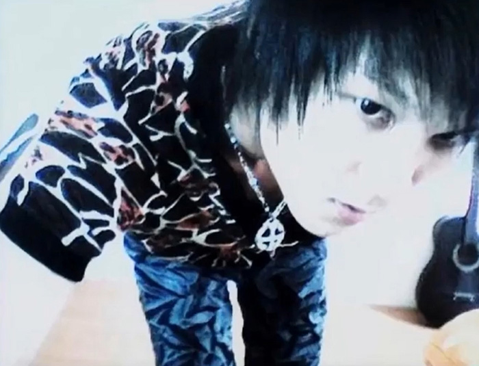 อินฟลูฯ หนุ่มผู้ติดตาม 5 ล้าน อินฟลูฯ หนุ่มผู้ติดตาม 5 ล้าน