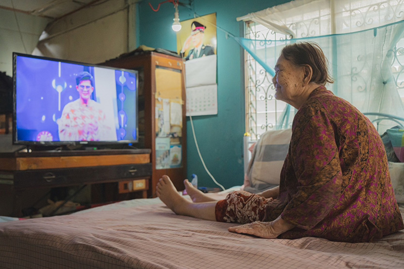 จับสลากปีใหม่ได้ทีวี แต่มีอยู่แล้ว จับสลากปีใหม่ได้ทีวี แต่มีอยู่แล้ว