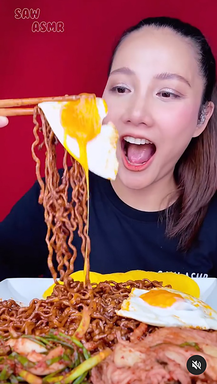 ปุยฝ้าย อินฟลู สายกินชื่อดัง เสียชีวิตกะทันหัน ปุยฝ้าย อินฟลู สายกินชื่อดัง เสียชีวิตกะทันหัน