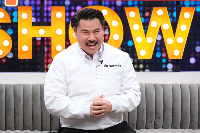 แอนดริว เปิดหน้าเล่าเหตุโดนสาดน้ำซุป แอนดริว เปิดหน้าเล่าเหตุโดนสาดน้ำซุป