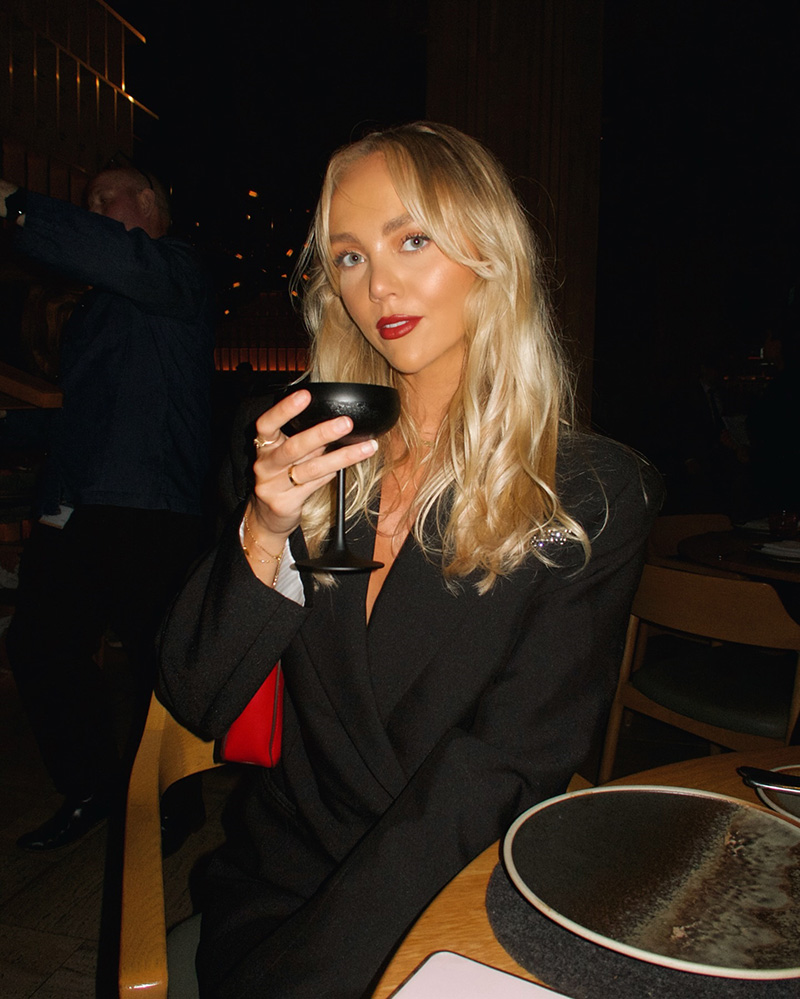 สาวเปิดแผน กินตับ 1000 หนุ่มใน 1 ปี สาวเปิดแผน กินตับ 1000 หนุ่มใน 1 ปี