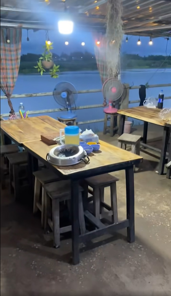 เจ้าของร้านนอยด์ คนจองโต๊ะแล้วเท เจ้าของร้านนอยด์ คนจองโต๊ะแล้วเท