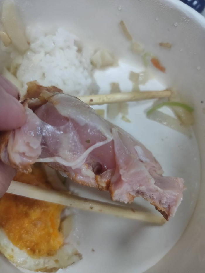 สั่งอาหารเจอไก่กรอบนอกนุ่มใน สงสัยสูตรไหนนิ่มมาก สั่งอาหารเจอไก่กรอบนอกนุ่มใน สงสัยสูตรไหนนิ่มมาก