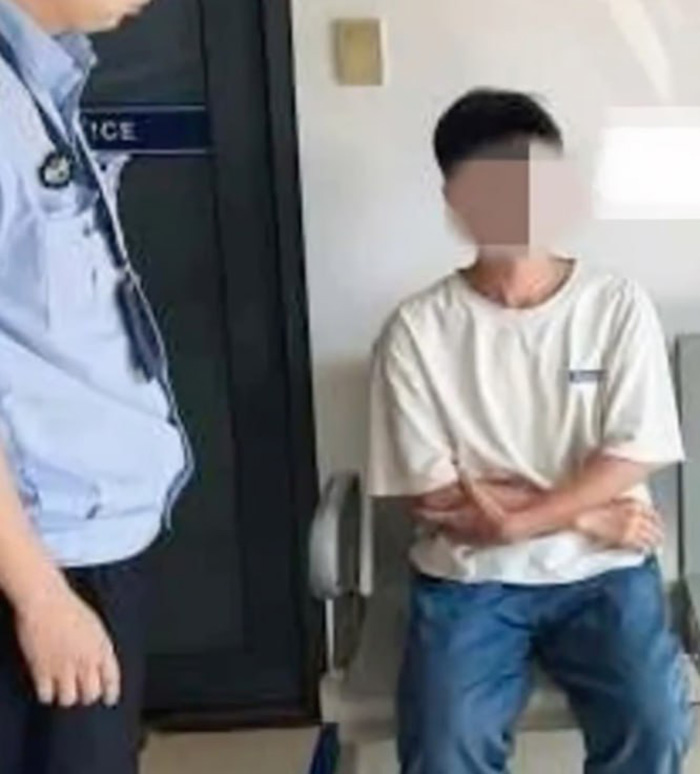 หนุ่มอกหัก พักใจไปเดินเขา 6 วัน หวังให้ลืมแฟนเก่า หนุ่มอกหัก พักใจไปเดินเขา 6 วัน หวังให้ลืมแฟนเก่า