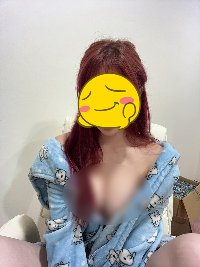 สาวสวยขี้ลืม หันมาถามแฟน วันนี้เธอไม่ได้ใส่อะไรมา สาวสวยขี้ลืม หันมาถามแฟน วันนี้เธอไม่ได้ใส่อะไรมา