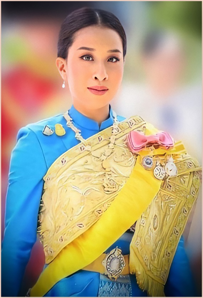 โปรดเกล้า พระองค์ภา ทรงดำรงตำแหน่ง รอง ผบ โปรดเกล้า พระองค์ภา ทรงดำรงตำแหน่ง รอง ผบ
