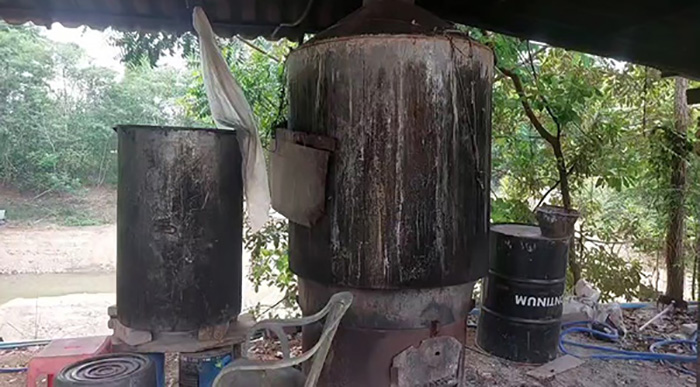 ลูกสาวสูญเสียแม่ หลังจากน้าแอบพาไปรักษาหมอสมุนไพรเถื่อน ลูกสาวสูญเสียแม่ หลังจากน้าแอบพาไปรักษาหมอสมุนไพรเถื่อน