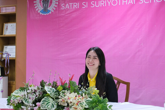 เปิดวาร์ป ผอ.พีช ศรประภา สิริภัทรวิช โรงเรียนสตรีศรีสุริโยทัย เปิดวาร์ป ผอ.พีช ศรประภา สิริภัทรวิช โรงเรียนสตรีศรีสุริโยทัย