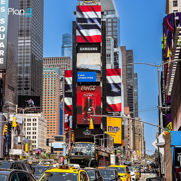 เฉลยแล้ว ใครคือคนนำภาพธงชาติไทยขึ้นไทม์สแควร์ เฉลยแล้ว ใครคือคนนำภาพธงชาติไทยขึ้นไทม์สแควร์