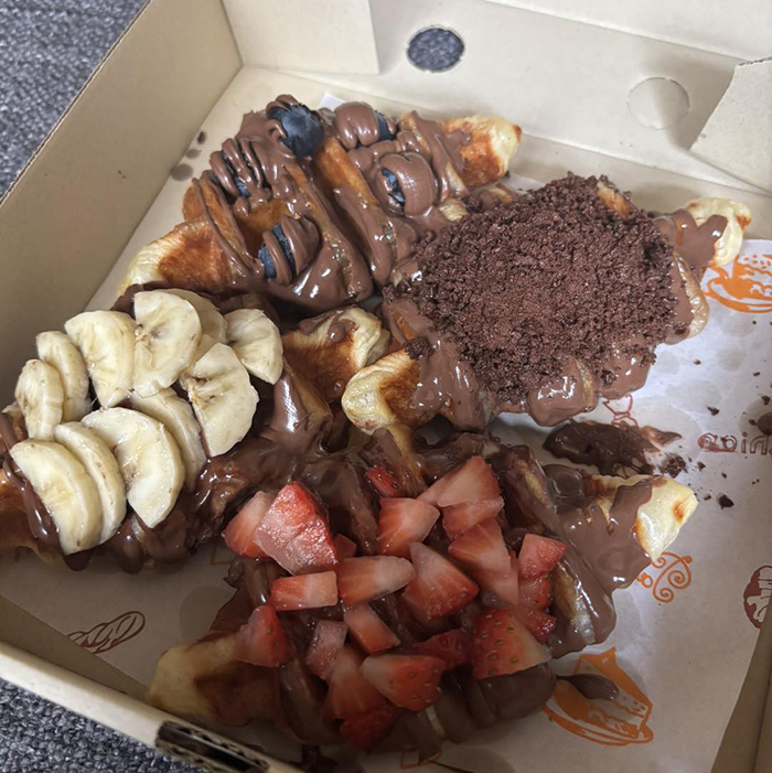 อินฟลูดัง สั่งขนมร้านประจำให้ลูกสาว แค่ชมว่าอร่อย อินฟลูดัง สั่งขนมร้านประจำให้ลูกสาว แค่ชมว่าอร่อย