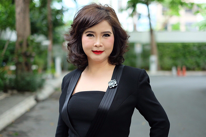 ต๊ะ นารากร สรุปดราม่า พิธีกรบ่นทีมงาน ต๊ะ นารากร สรุปดราม่า พิธีกรบ่นทีมงาน