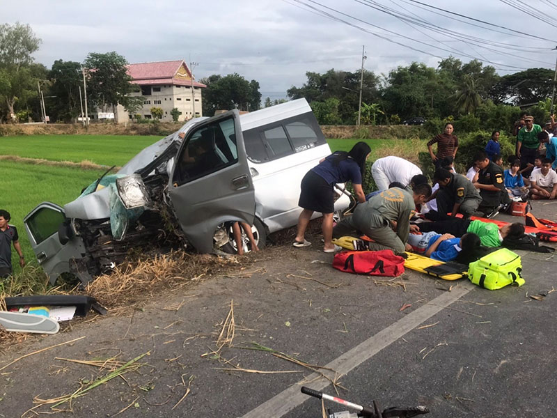 รถตู้ รถตู้