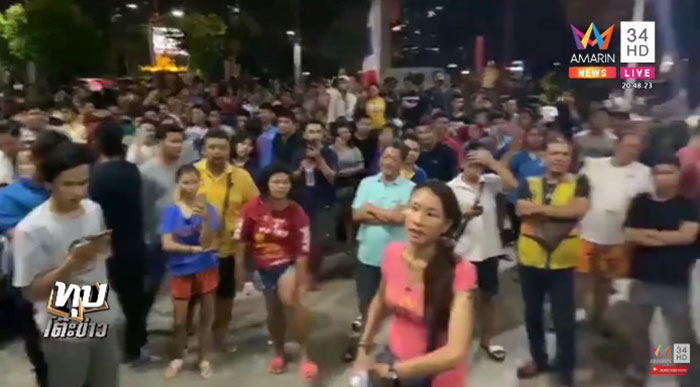 เปิดใจคนดักหน้าโรงพัก เปิดใจคนดักหน้าโรงพัก