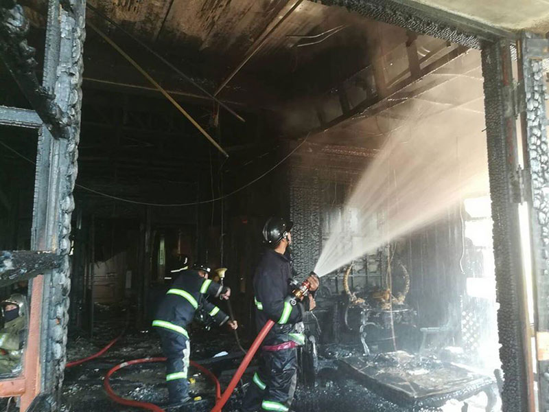 ไฟไหม้คฤหาสน์ ไฟไหม้คฤหาสน์