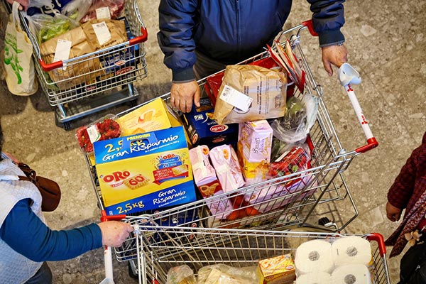 6 วิธีเลือกช่องคิวจ่ายเงินที่ซูเปอร์มาร์เกต 6 วิธีเลือกช่องคิวจ่ายเงินที่ซูเปอร์มาร์เกต