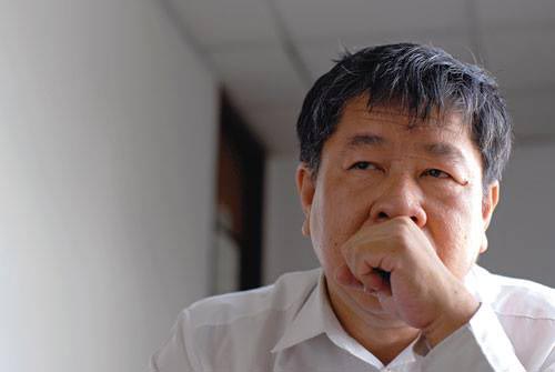 สุธาชัย ยิ้มประเสริฐ สุธาชัย ยิ้มประเสริฐ