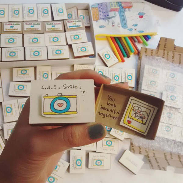 ไอเดียของขวัญทำเอง ซ่อนความในใจไว้ในกล่องไม้ขีดไฟอย่างเก๋เลย ไอเดียของขวัญทำเอง ซ่อนความในใจไว้ในกล่องไม้ขีดไฟอย่างเก๋เลย