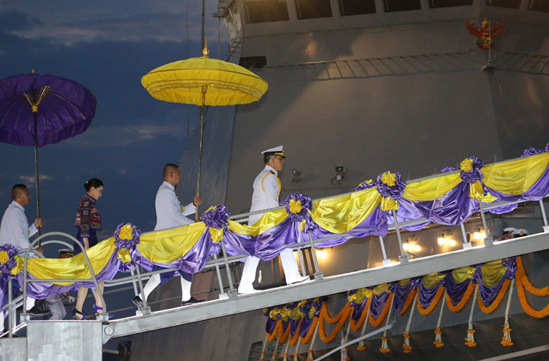 ในหลวง - พระราชินี ในหลวง - พระราชินี