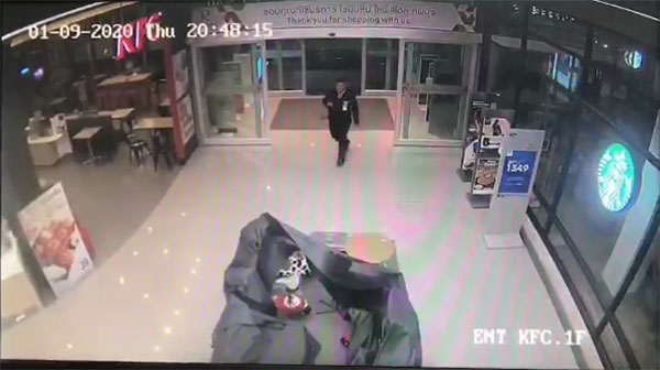 สรรเสริญฮีโร่ ธีระฉัตร สรรเสริญฮีโร่ ธีระฉัตร