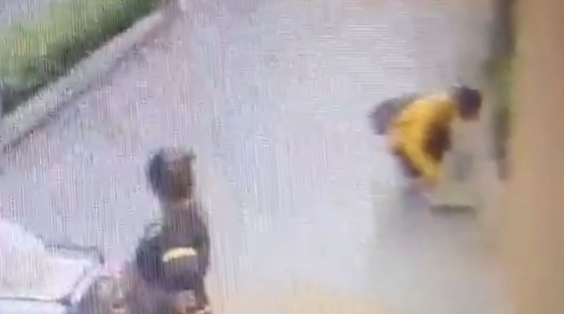 มือป่วน มือป่วน