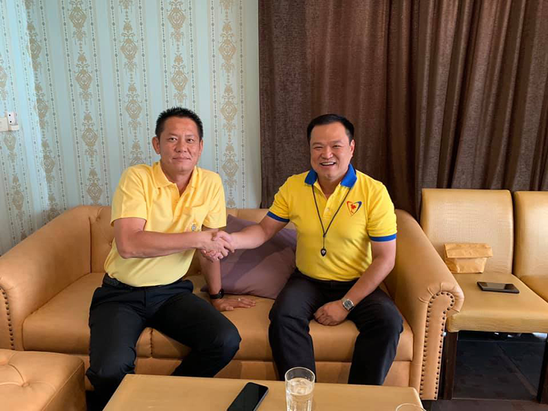 ขั้วที่ 3 ขั้วที่ 3