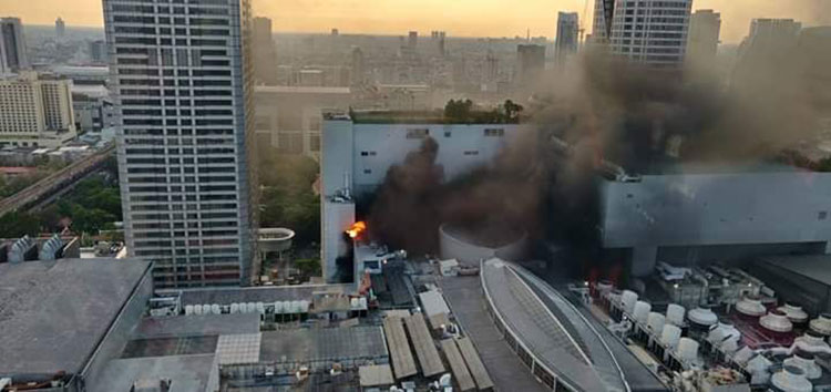 ไฟไหม้เซ็นทรัลเวิลด์ ไฟไหม้เซ็นทรัลเวิลด์