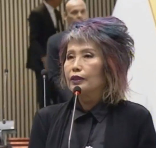 ช่อ พรรณิการ์ ช่อ พรรณิการ์