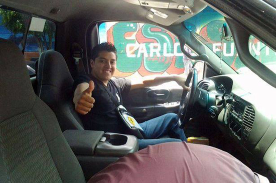 เอาปืนจ่อหัวถ่ายเซลฟี่ พลาดปืนลั่นดับสยอง เอาปืนจ่อหัวถ่ายเซลฟี่ พลาดปืนลั่นดับสยอง