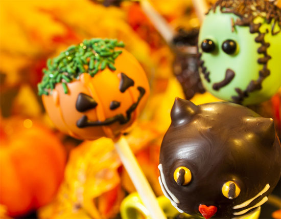 ลูกอม และขนม ลูกอม และขนม