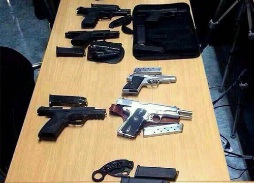 อดีตหน่วยซีลถูกจับ อดีตหน่วยซีลถูกจับ