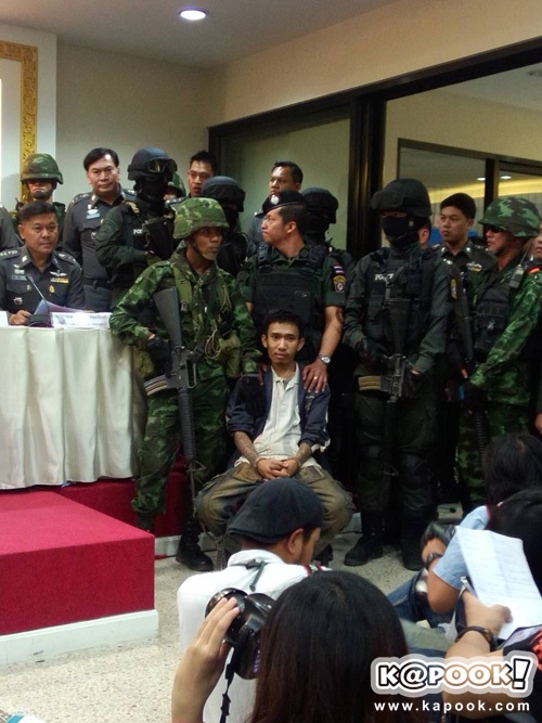 เบนซ์ ท่าทราย เบนซ์ ท่าทราย