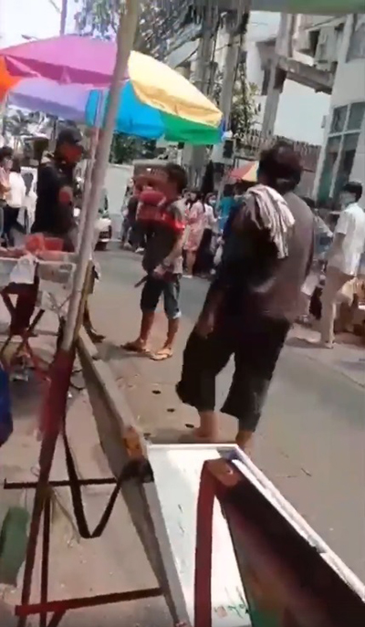 พ่อค้าต่อยเทศกิจ พ่อค้าต่อยเทศกิจ