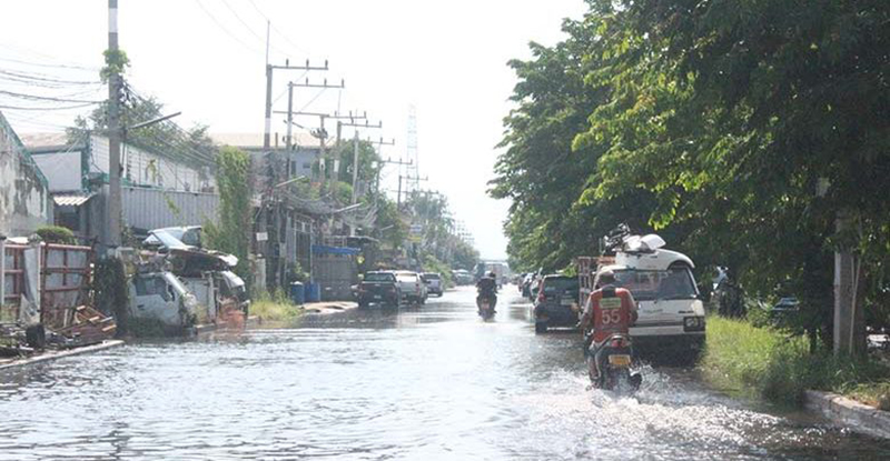 น้ำท่วมปทุมธานี น้ำท่วมปทุมธานี