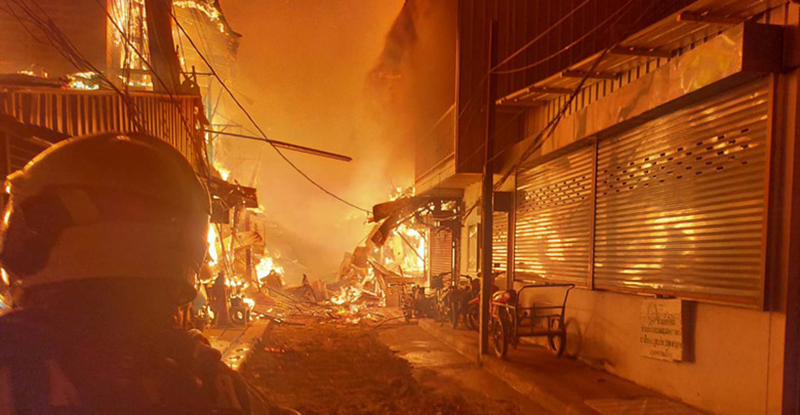 ไฟไหม้ชุมชนตลาดดอนเมือง ไฟไหม้ชุมชนตลาดดอนเมือง