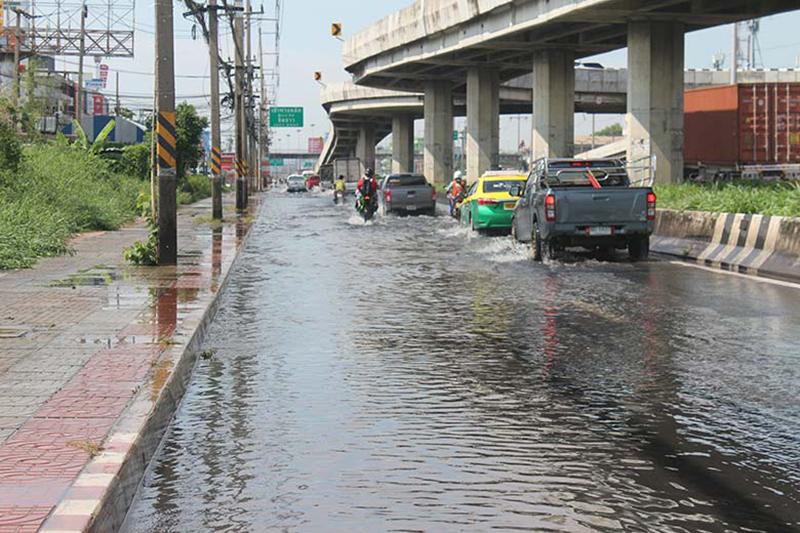 น้ำท่วมปทุมธานี น้ำท่วมปทุมธานี