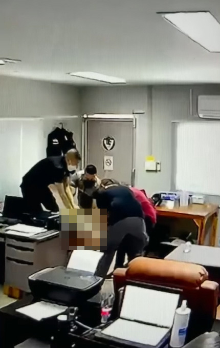 ผู้กำกับโจ้ ผู้กำกับโจ้