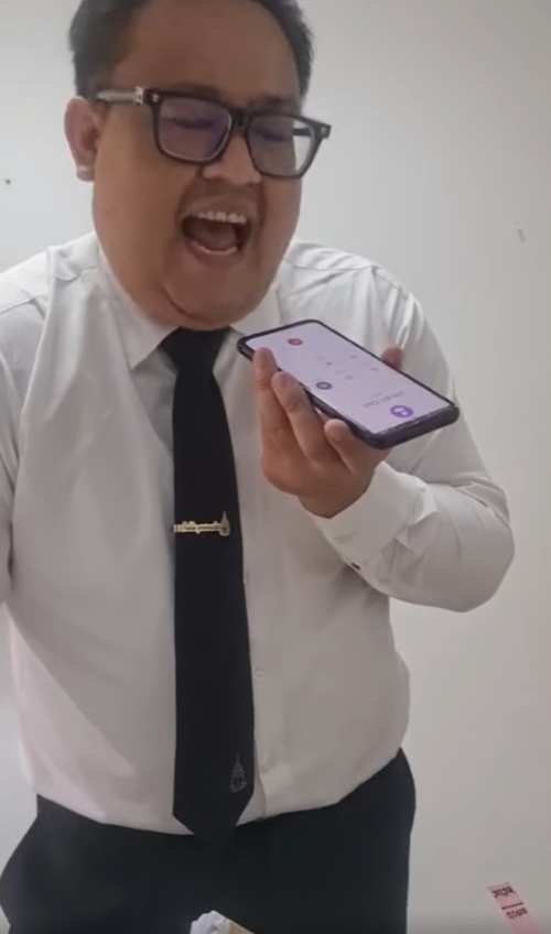 แก๊งคอลเซนเตอร์ แก๊งคอลเซนเตอร์