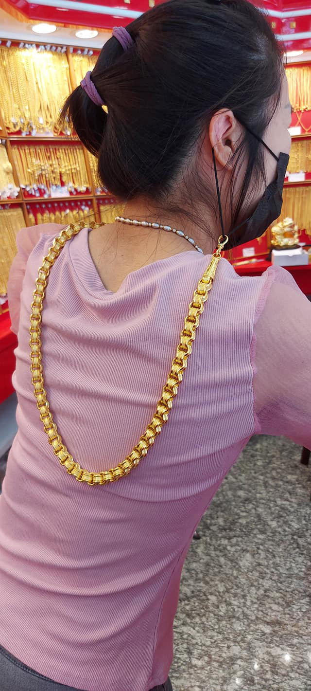 สายคล้องแมสก์ทองคำ สายคล้องแมสก์ทองคำ