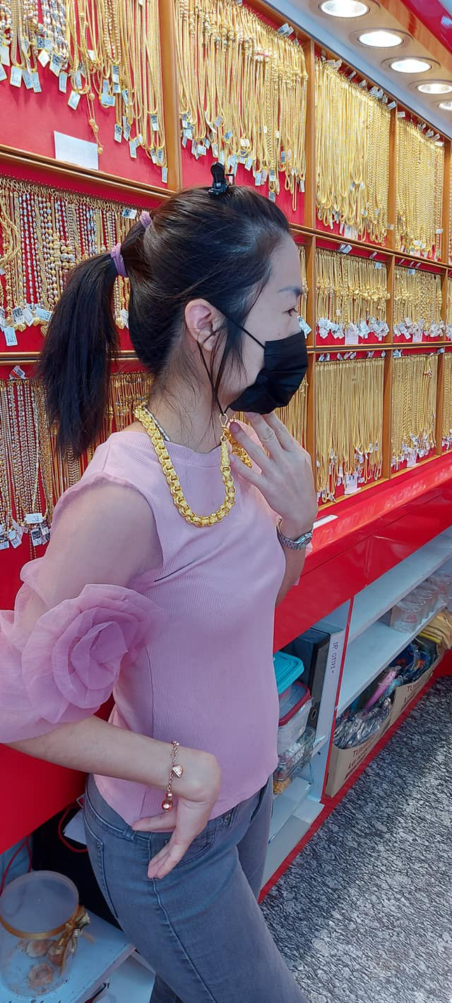 สายคล้องแมสก์ทองคำ สายคล้องแมสก์ทองคำ