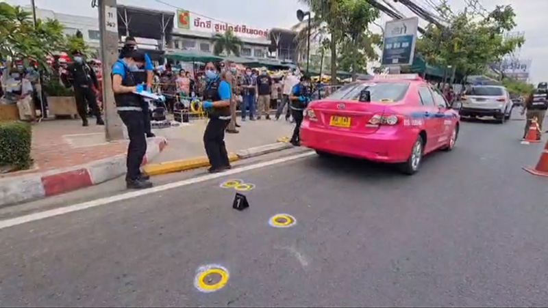 ยิงแฟนตายบนแท็กซี่ ยิงแฟนตายบนแท็กซี่