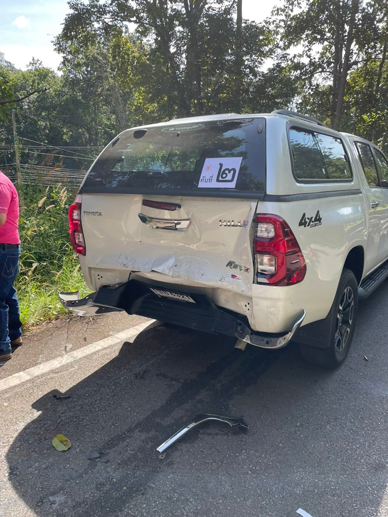 รถขบวนเสด็จชน รถขบวนเสด็จชน