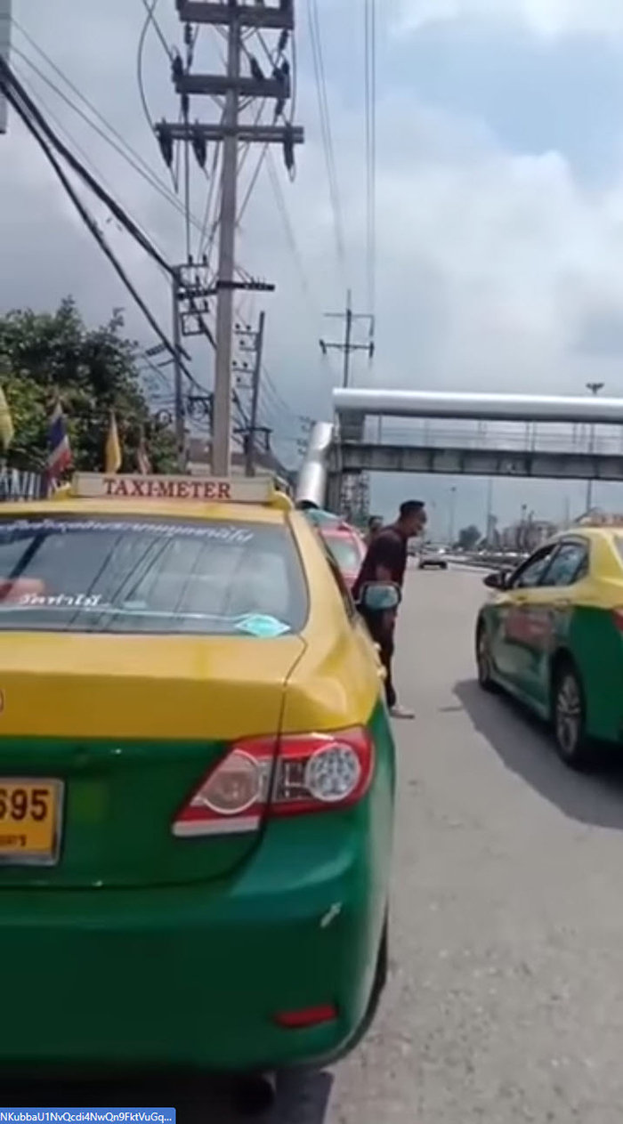 แท็กซี่กร่าง แท็กซี่กร่าง