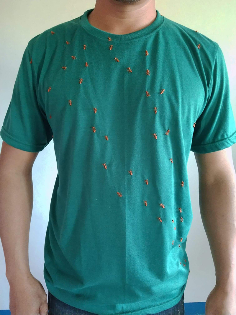 เสื้อลายมด เสื้อลายมด