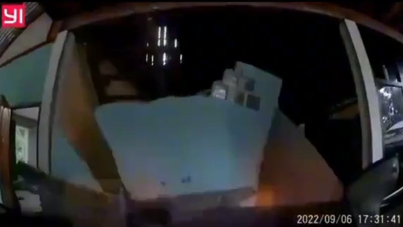 รถชนบ้าน รถชนบ้าน