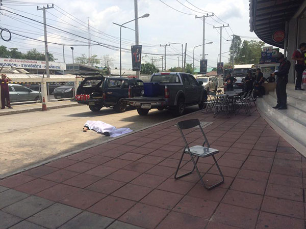 ยิงคนตายหน้าสนามมวยลุมพินี ยิงคนตายหน้าสนามมวยลุมพินี