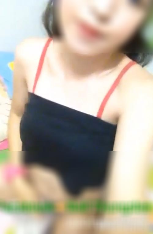 แก้ผ้าเต้นโชว์ แก้ผ้าเต้นโชว์