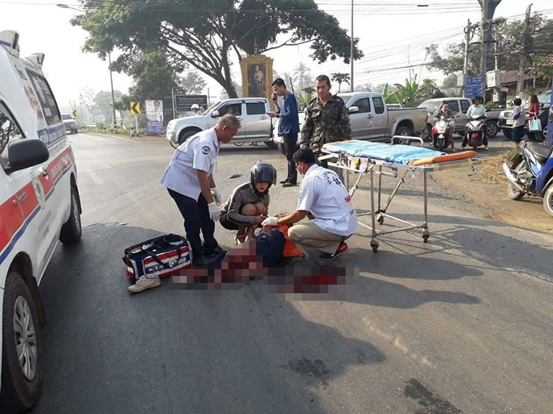 สิบล้อชนมอเตอร์ไซค์ สิบล้อชนมอเตอร์ไซค์