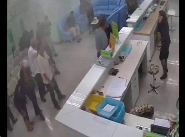 ระเบิด รพ.พระมงกุฎเกล้า ระเบิด รพ.พระมงกุฎเกล้า